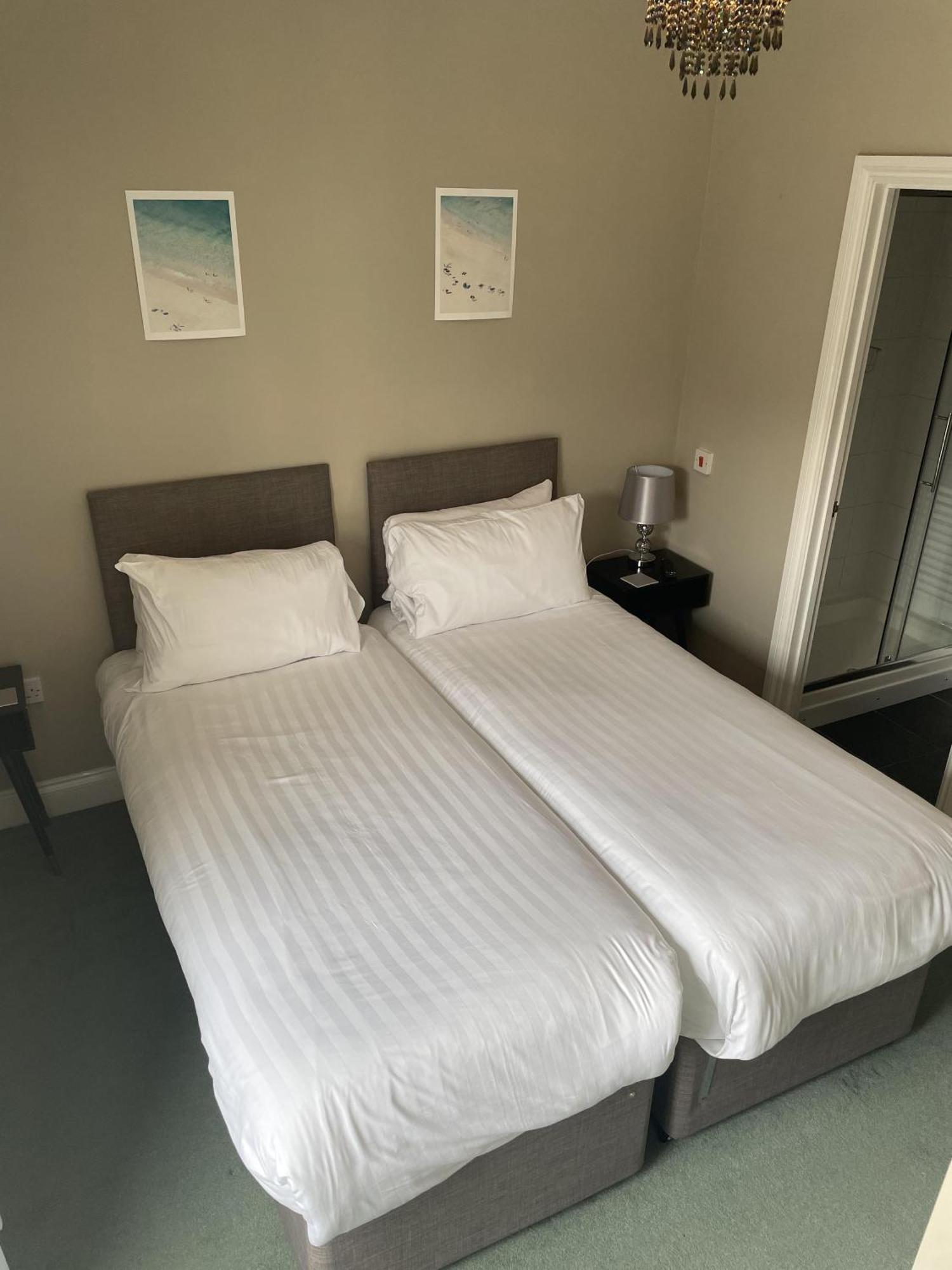 The Chocolate Box Hotel Bournemouth Rum bild